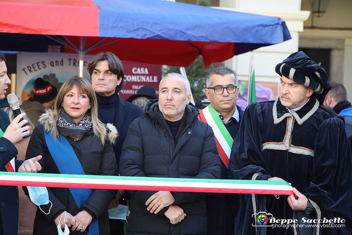 VBS_5760 - 10.ma Fiera Nazionale del Tartufo e Fiera dei Santi.jpg